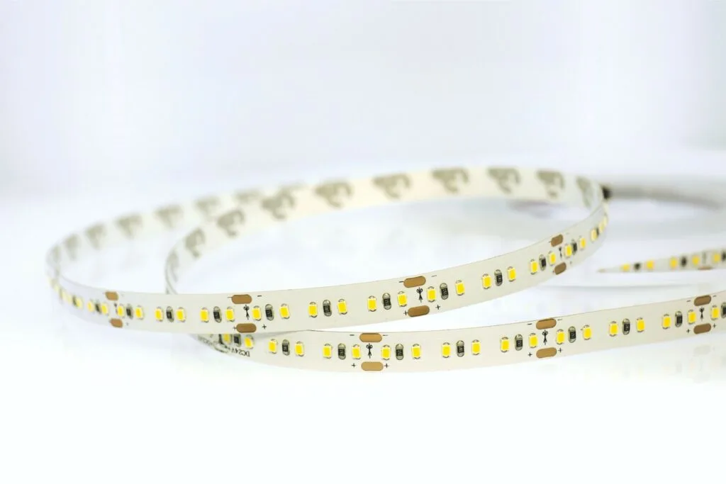 סטריפ LED 11.5W/m IP20 — F241820