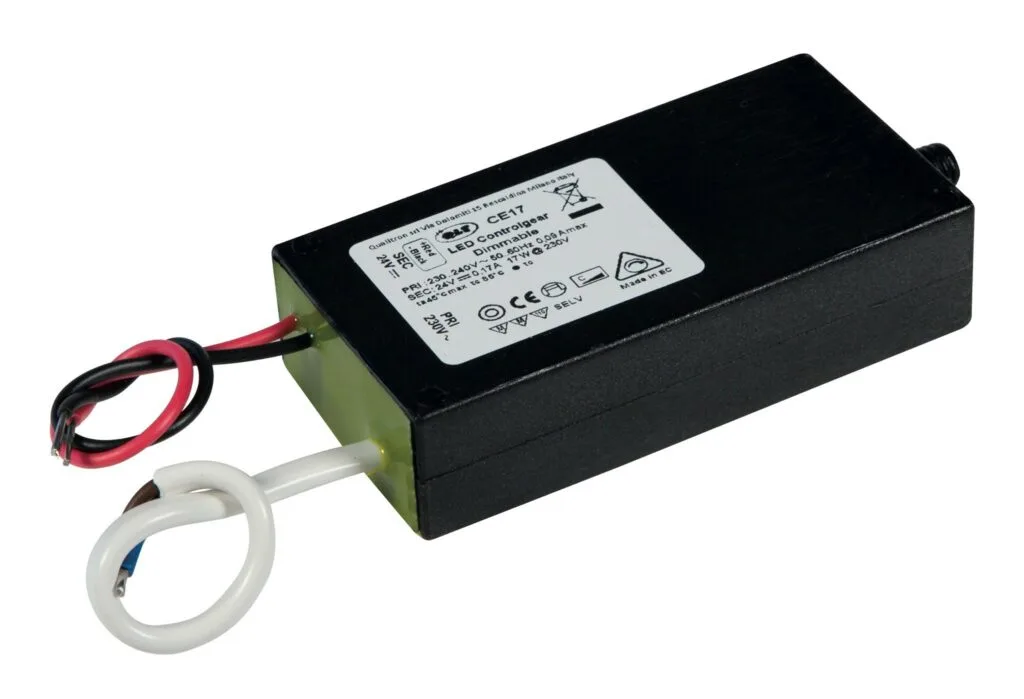 CE017 DIMMABLE