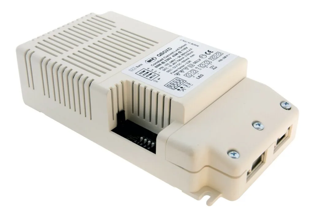 QBOX MULTICURRENT