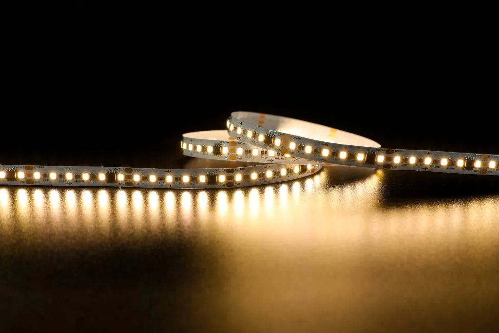 סטריפ LED SPI 14.4W/m IP20 — SPI WH